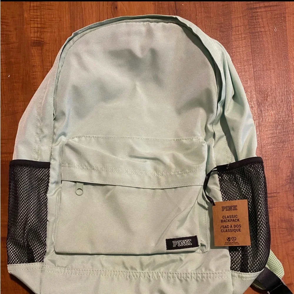Pink backpack - Picture 1 of 2